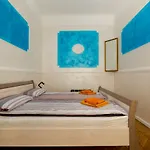 Budapestapartment9 Apartment *