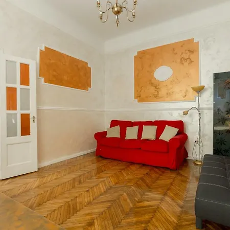 Lägenhet Budapestapartment9 *